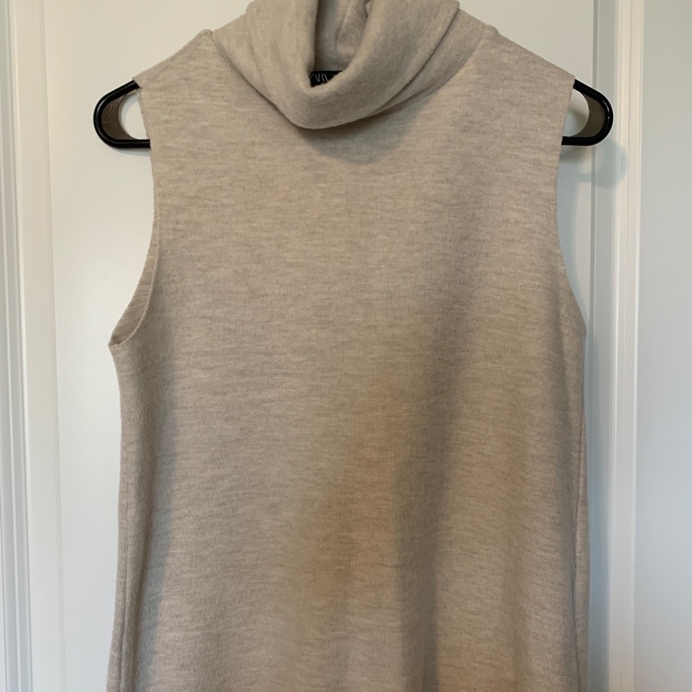 Zara Sleeveless Turtleneck